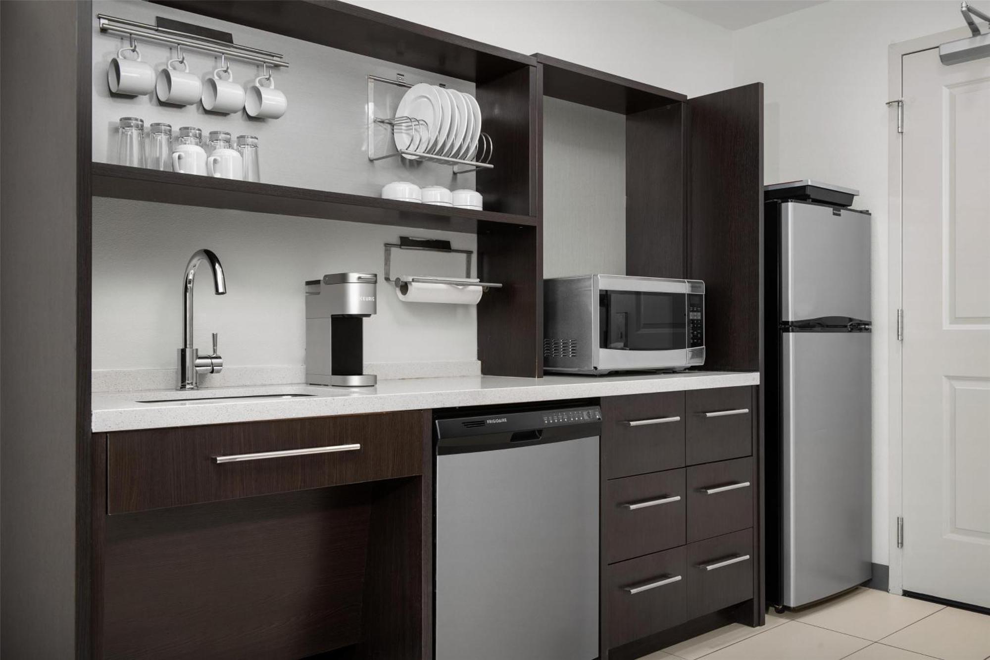Home2 Suites Nashville Airport Экстерьер фото